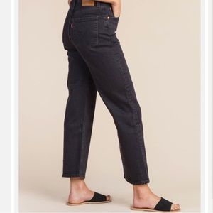 LEVI’S Ribcage Straight Ankle Jeans
